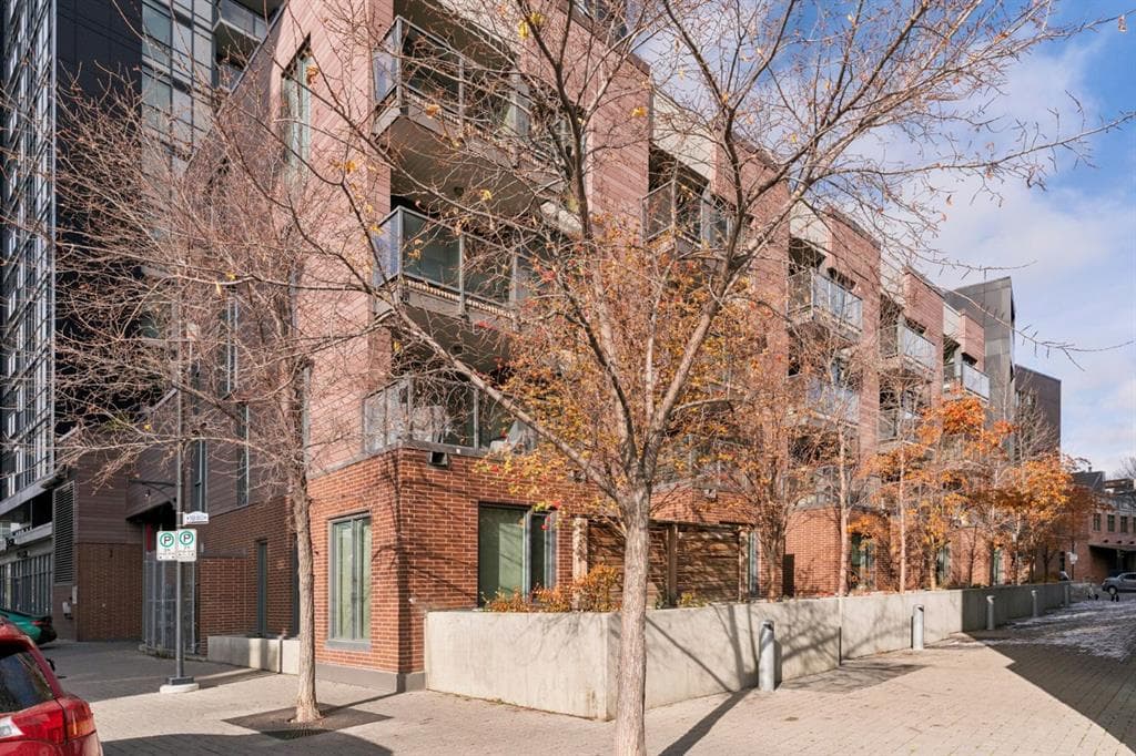 124 - 619 Confluence Way SE, Calgary — Photo 24