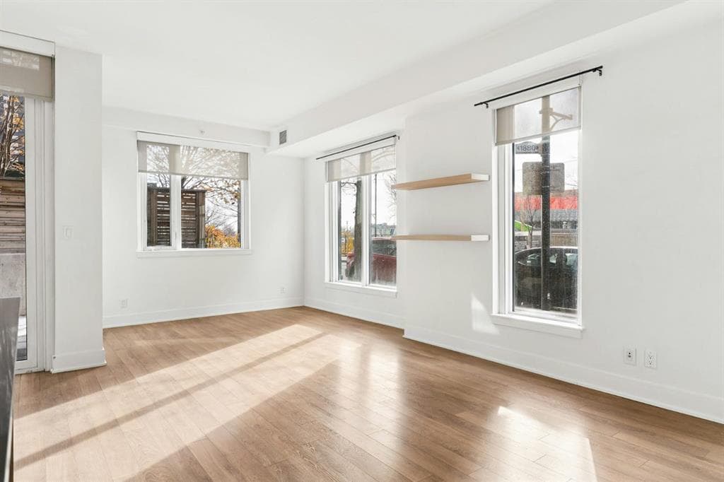 124 - 619 Confluence Way SE, Calgary — Photo 3