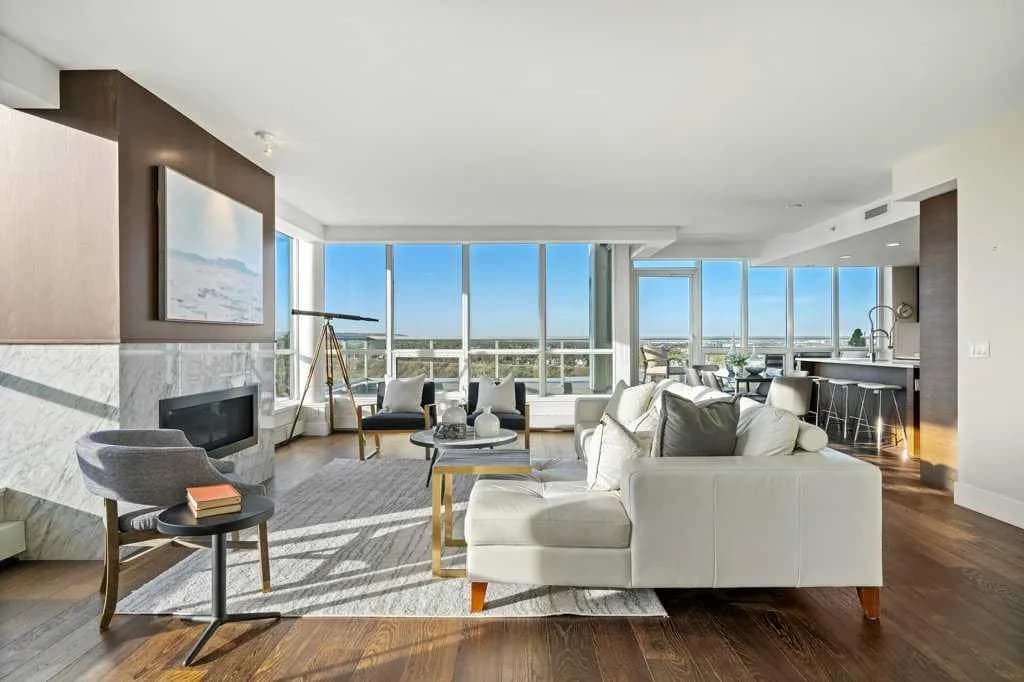 #2421 - 222 Riverfront Avenue SW, Calgary