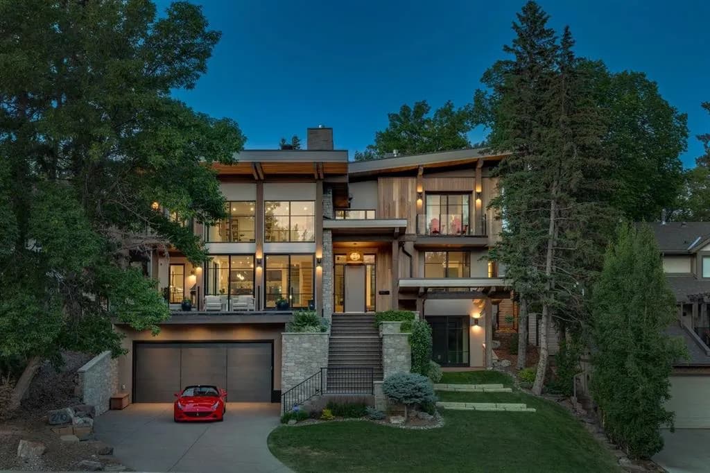 2710 Marquette Street SW, Calgary