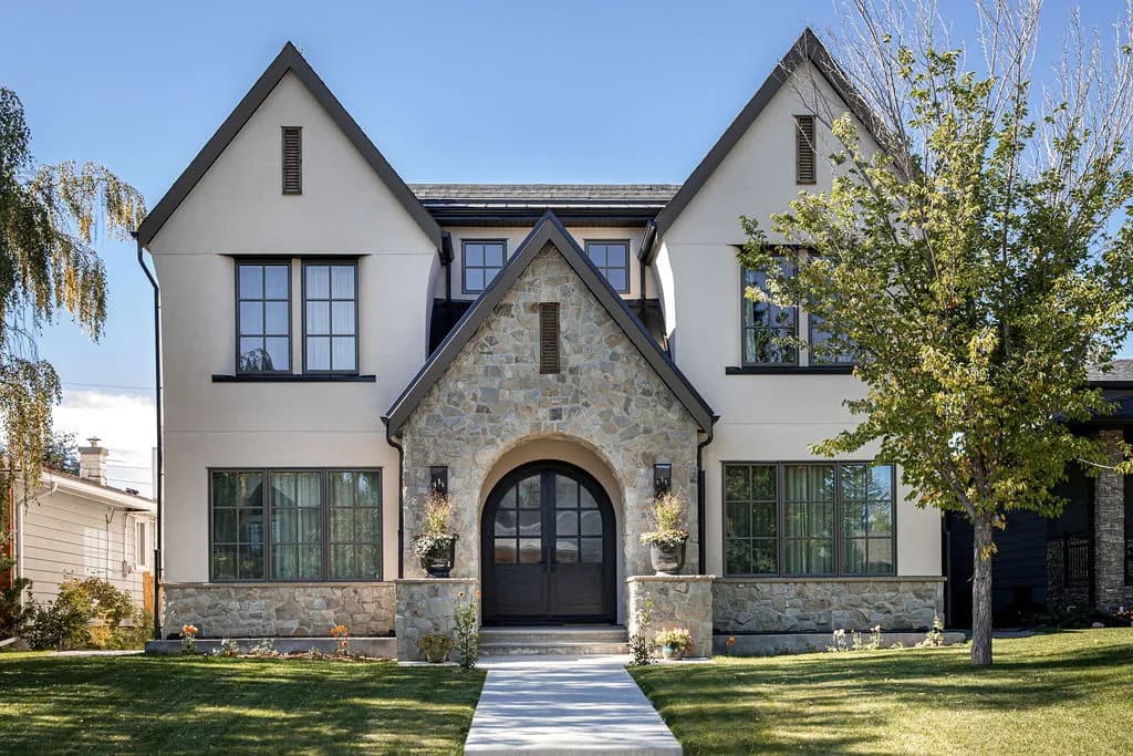 3815 11th Street SW, Calgary